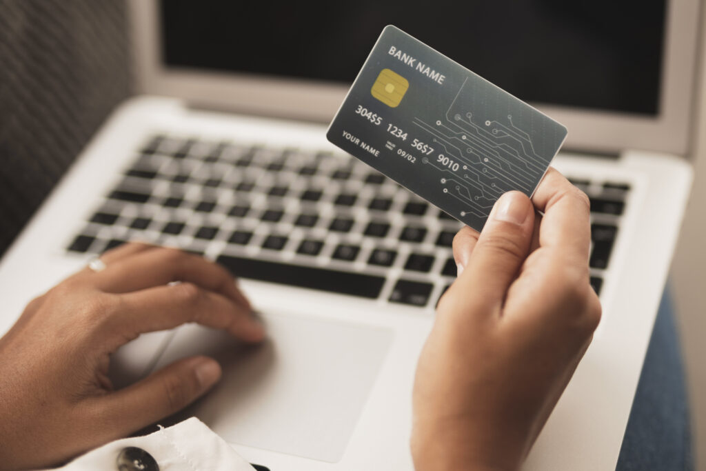 Cartão de crédito consignado é válido se cliente fez uso contínuo