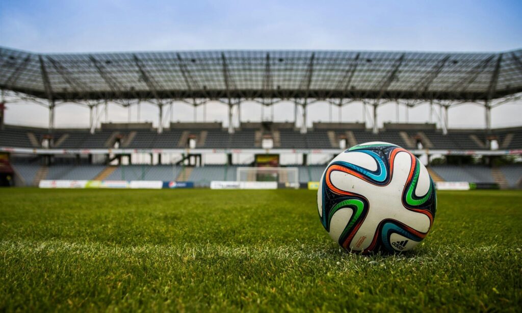 Apostas e desfalque por suspensão em jogo decisivo