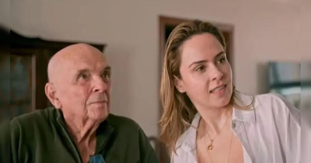 Ana Paula Renault é informada sobre a morte do pai e opta por continuar no reality