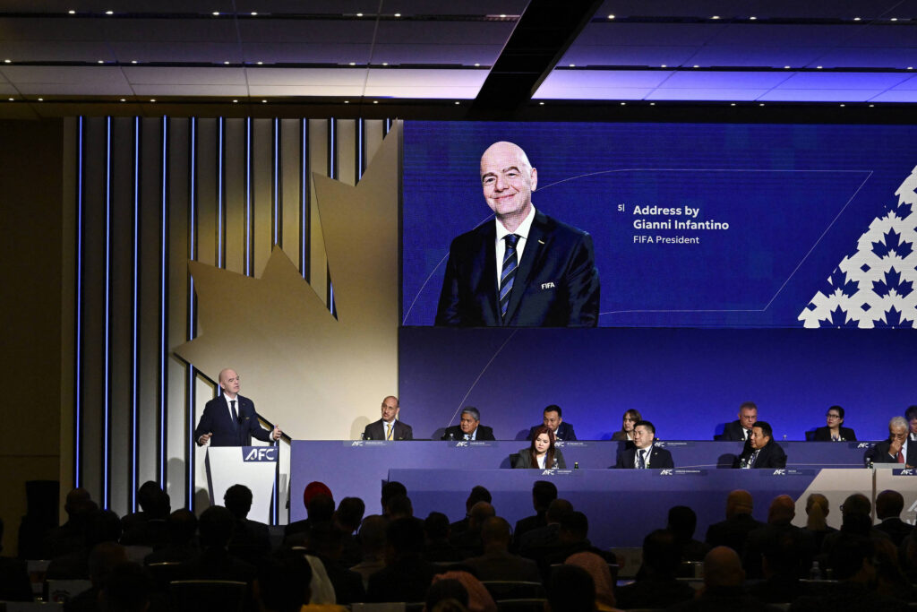 Irã fica fora de reunião da Fifa por problemas de visto - 28/04/2026 - Esporte