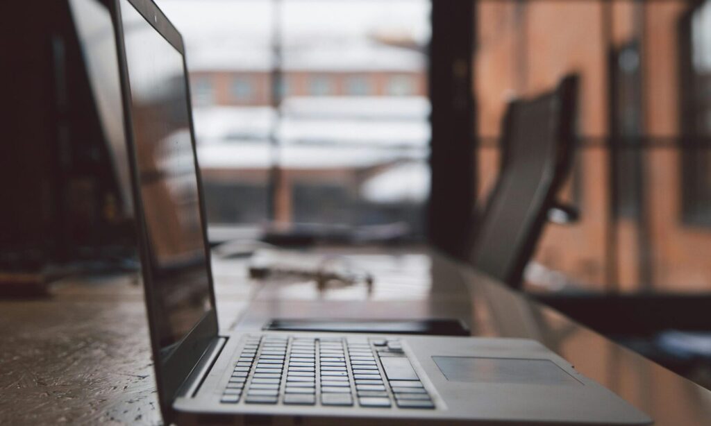 Notebook Acer em Campinas: o que avaliar antes de investir em um novo modelo para trabalho ou estudo