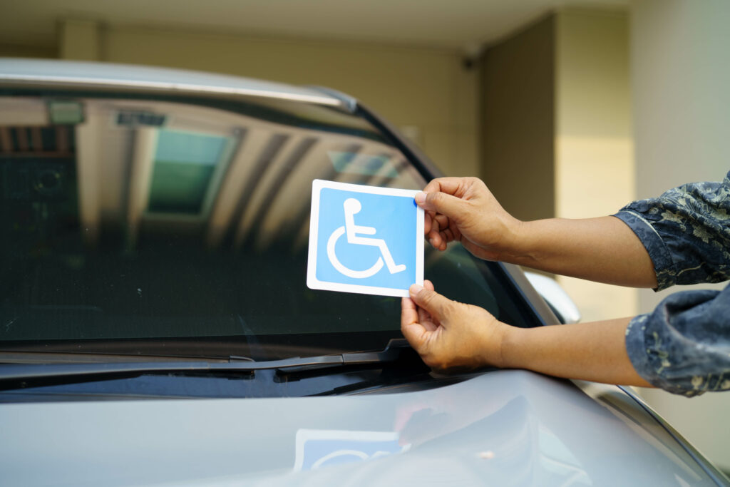 Reserva de vagas para PcD enfrenta resistência estrutural