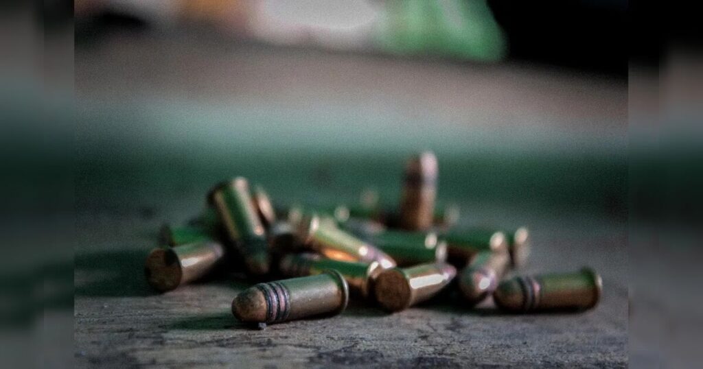 ocupantes de veículos disparam 10 vezes em Bom Sucesso