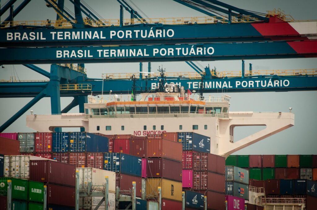 Setor marítimo avança em combustíveis alternativos com regulação como principal motor | ESG