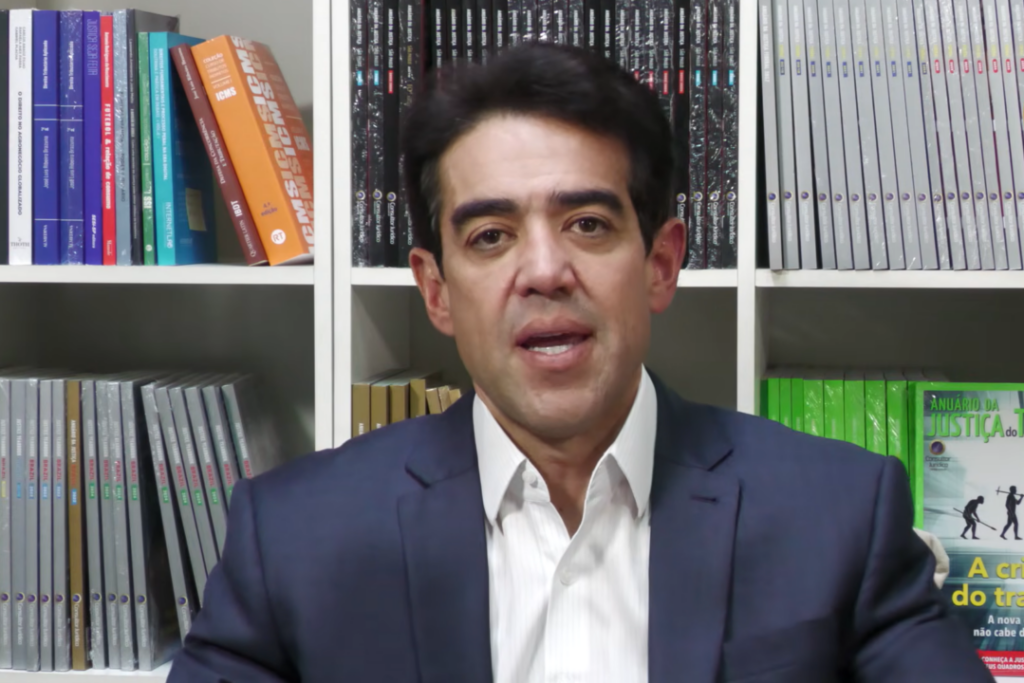 Estado deve ter reforma sem demonizar servidor, diz Bruno Dantas