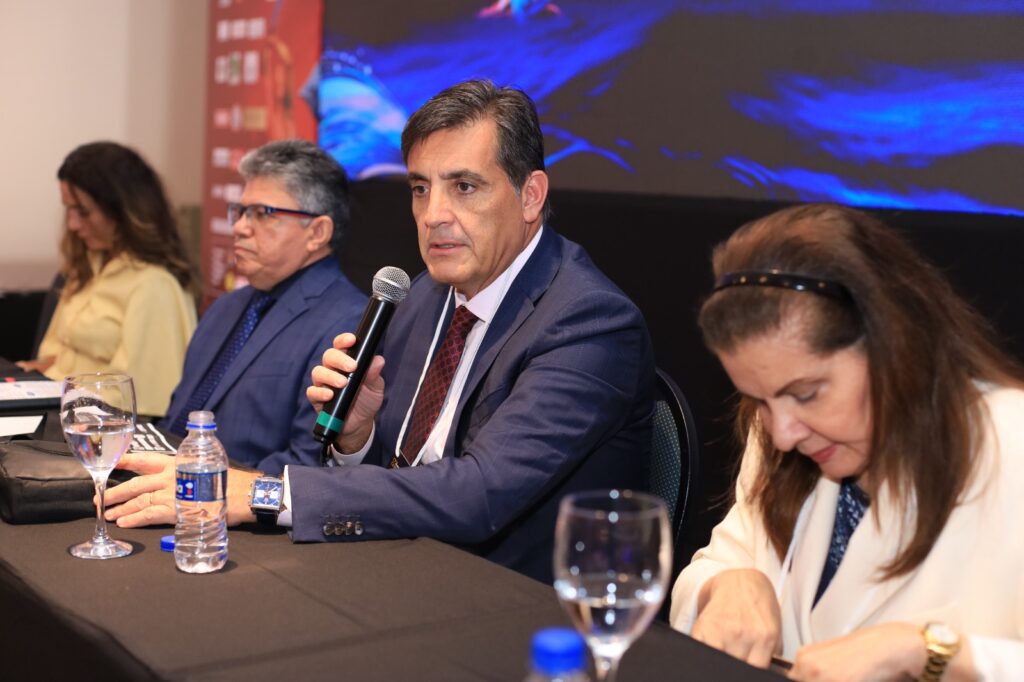 MPT destaca o papel de sindicatos no combate ao assédio eleitoral em congresso internacional