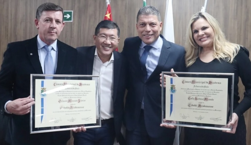 Carla e Orlando Morando recebem títulos de cidadã e cidadão diademenses
