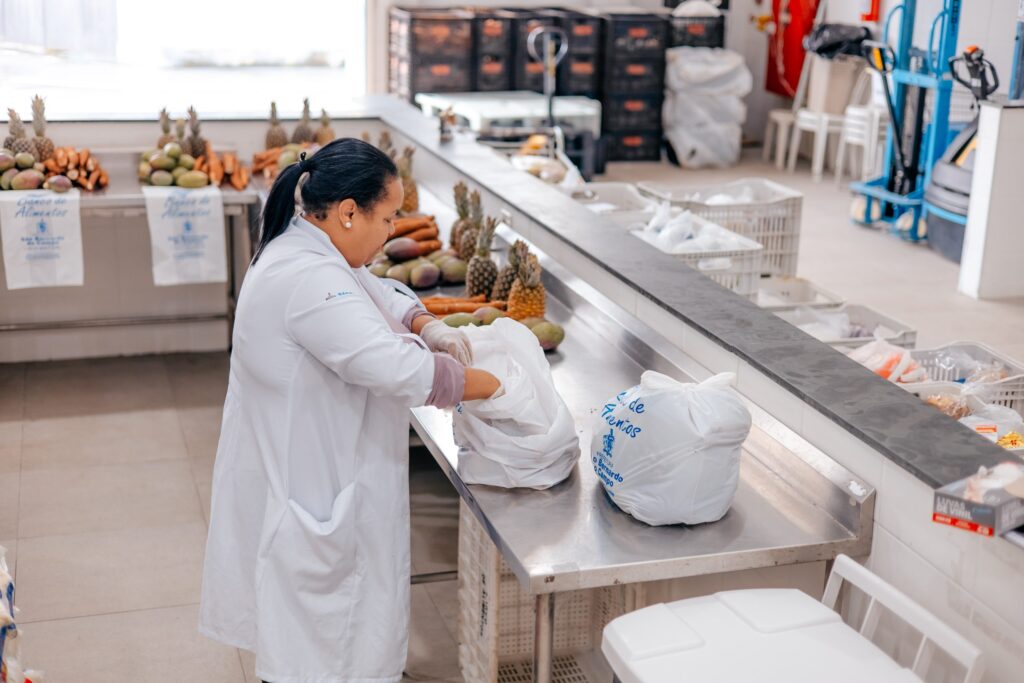 Em São Bernardo, Banco de Alimentos recebe 5,1 toneladas de hortifrútis e amplia distribuição de ‘cestas verdes’
