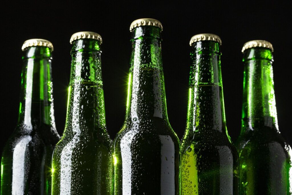Brasil pretende consumir mais cerveja que países-sede da Copa do Mundo durante jogos, diz pesquisa | Empresas