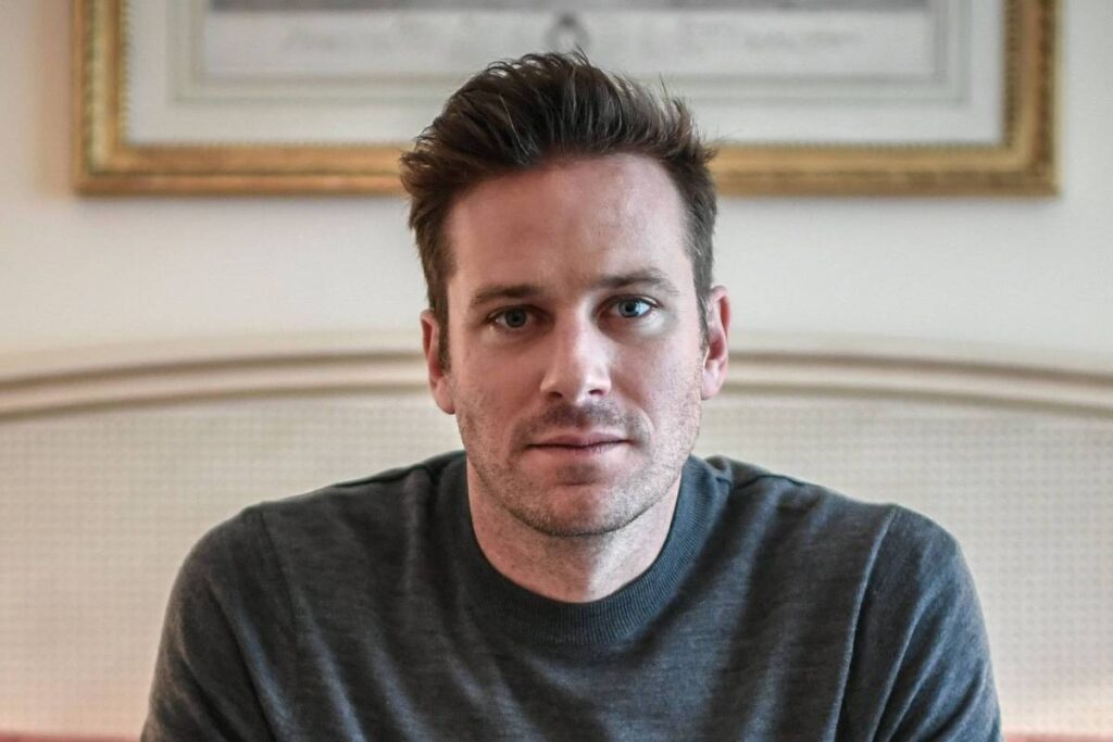 Diretor alemão diz que filme com Armie Hammer foi banido - 19/06/2026 - Ilustrada