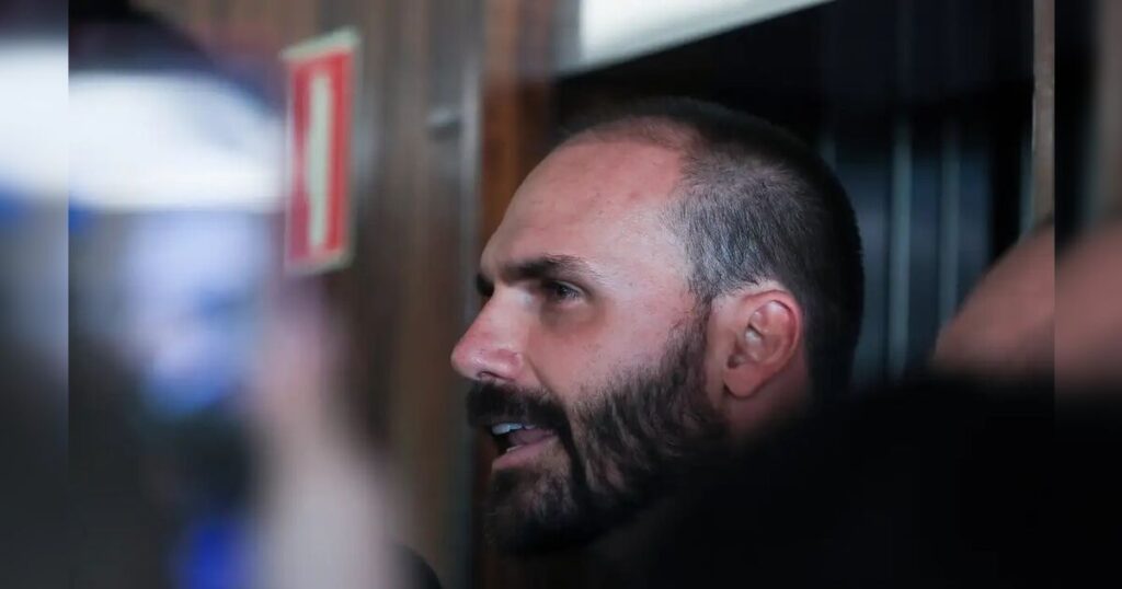 Por unanimidade, STF condena Eduardo Bolsonaro no caso do tarifaço