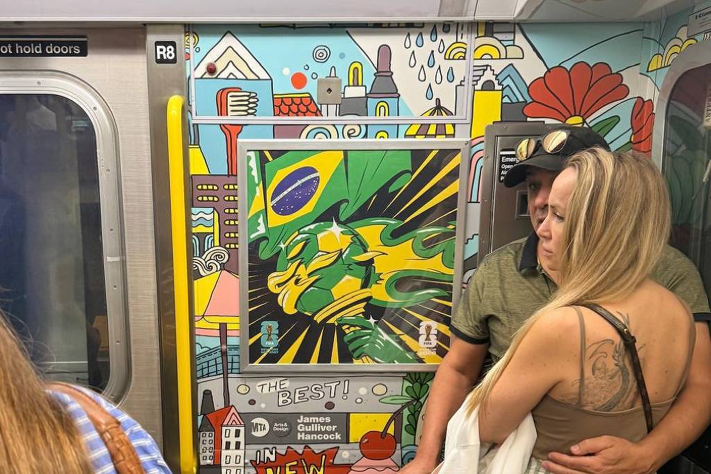 Copa: Metrô de NY decora trens com cores de seleções - 18/06/2026 - Esporte