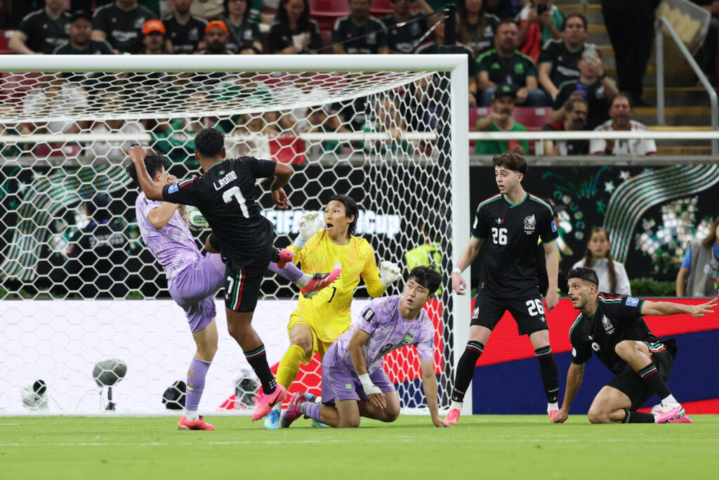México vence Coreia e garante vaga na próxima fase da Copa - 19/06/2026 - Esporte