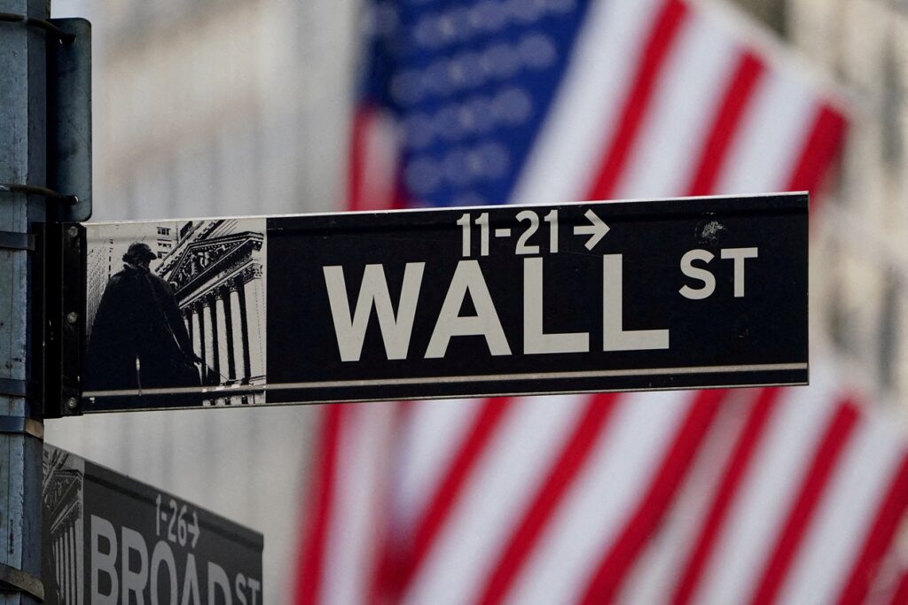 Dow Jones Futuro recua pressionado por liquidação de ações de tecnologia