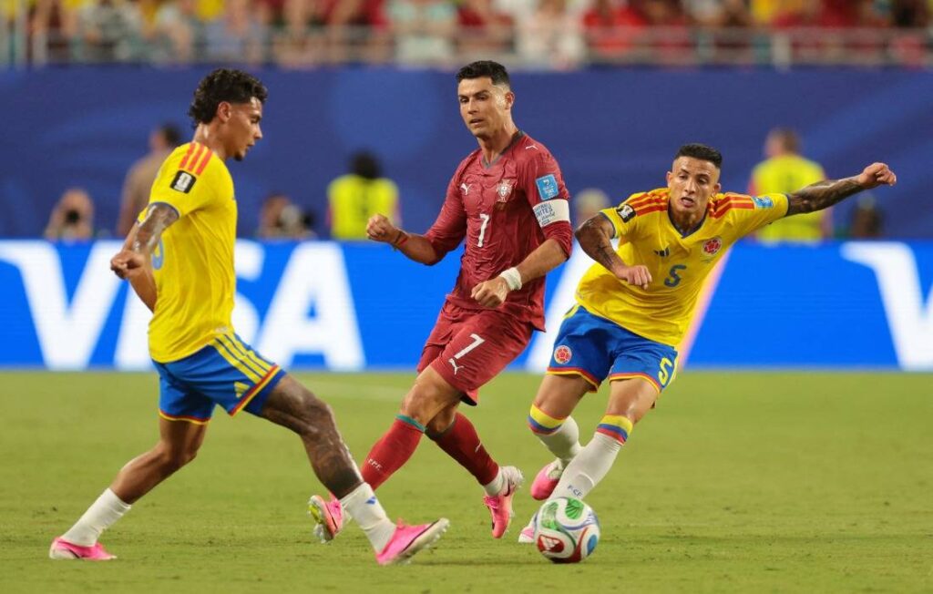 Colômbia e Portugal empatam no melhor jogo sem gols da Copa