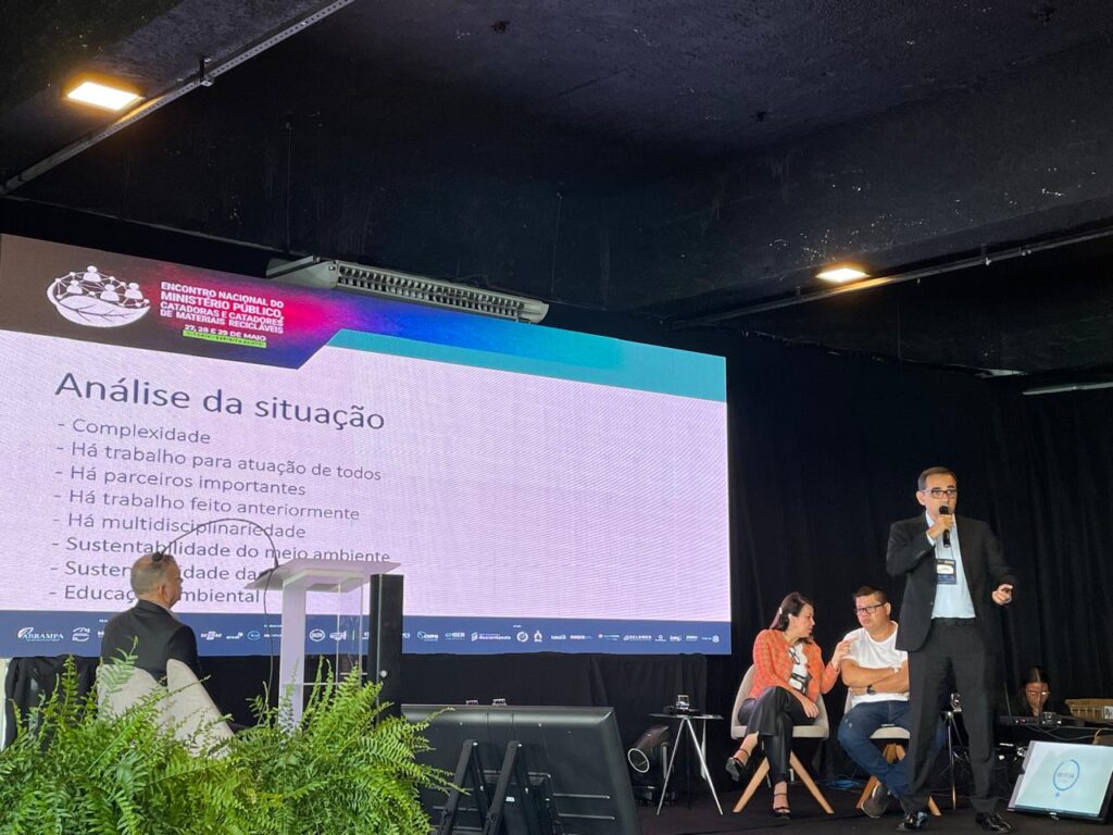 MPT-SE participa do I Encontro Nacional do Ministério Público, Catadoras e Catadores de Materiais Recicláveis