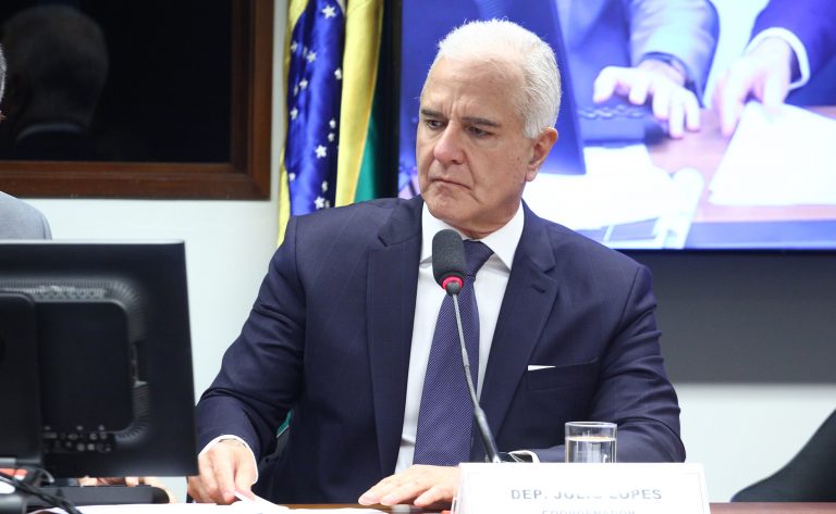Comissão aprova exigência de biometria e geolocalização para abrir micro e pequenas empresas – Sistema FENACON
