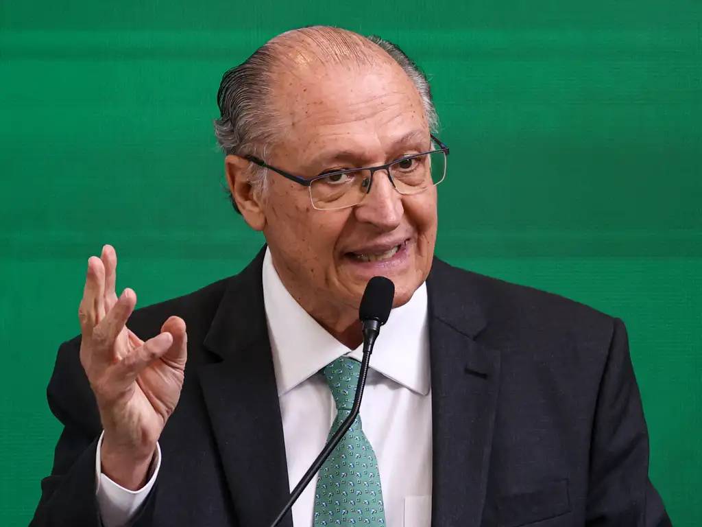 “Sabotadores agem para prejudicar o país”, diz Alckmin sobre crise com os EUA