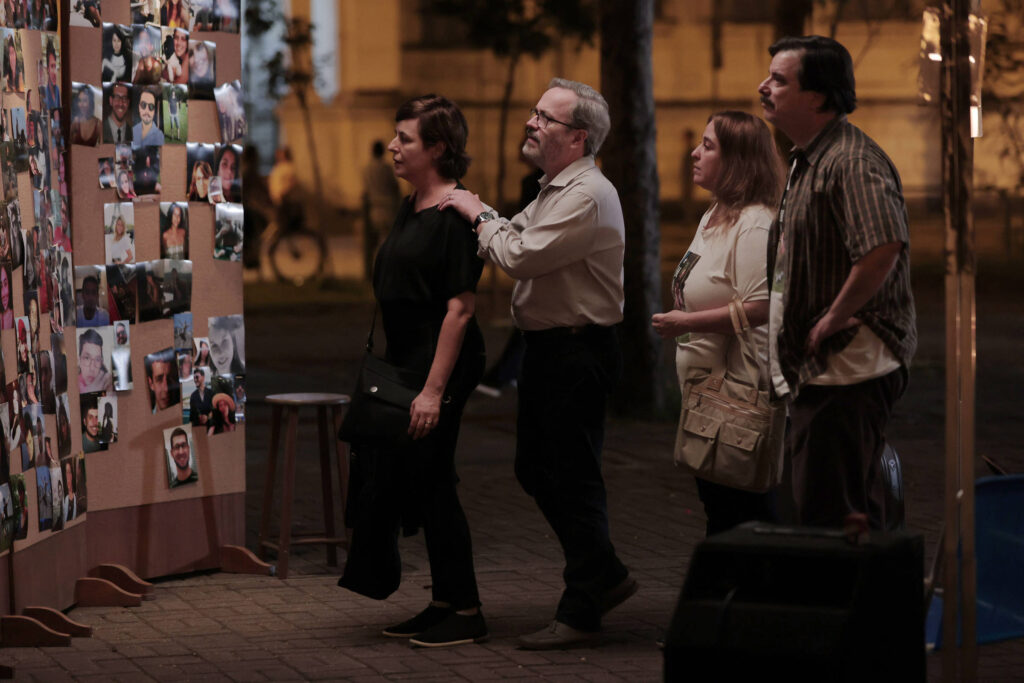 Netflix: Livros com adaptação no streaming vendem 8x mais - 23/07/2026 - Mônica Bergamo