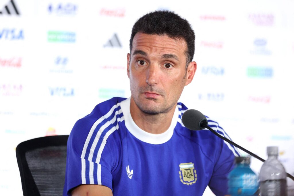 Copa: Scaloni pede que não misturem semifinal com Malvinas - 14/07/2026 - Esporte