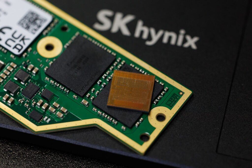 SK Hynix estreia na Nasdaq com salto de 20% e reforça apetite por chips de IA | Empresas