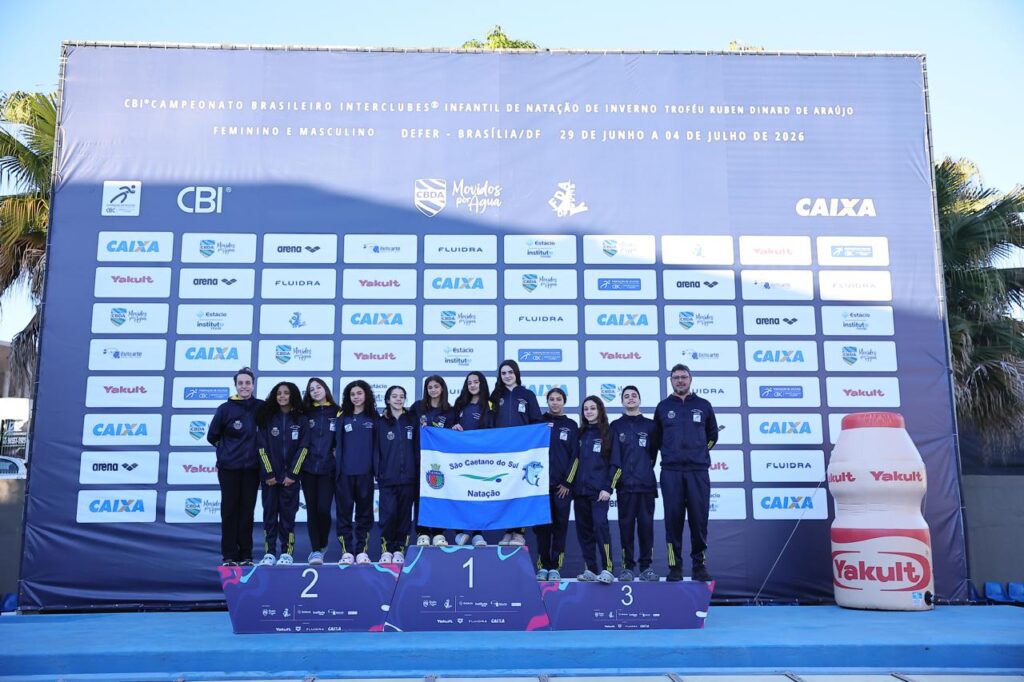 Natação de São Caetano é vice-campeã brasileira de inverno na categoria infantil feminino