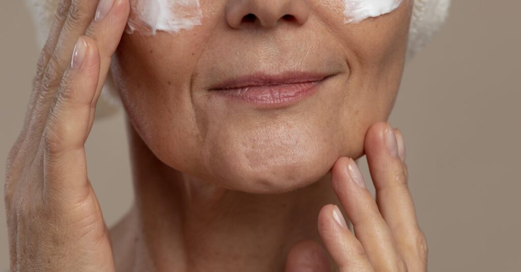 Peptídeos em cosméticos: como funcionam e por que ainda oferecem riscos