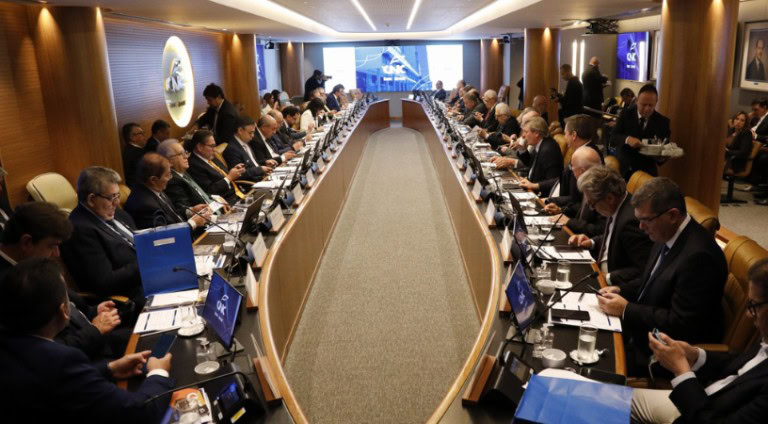 Saúde, emprego e inovação pautam reunião da diretoria da CNC – Sistema FENACON