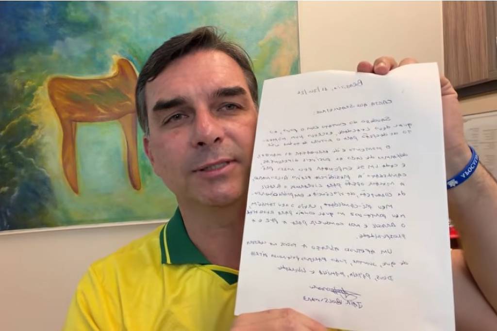 Leitura de carta de Bolsonaro viola suspensão de direitos políticos
