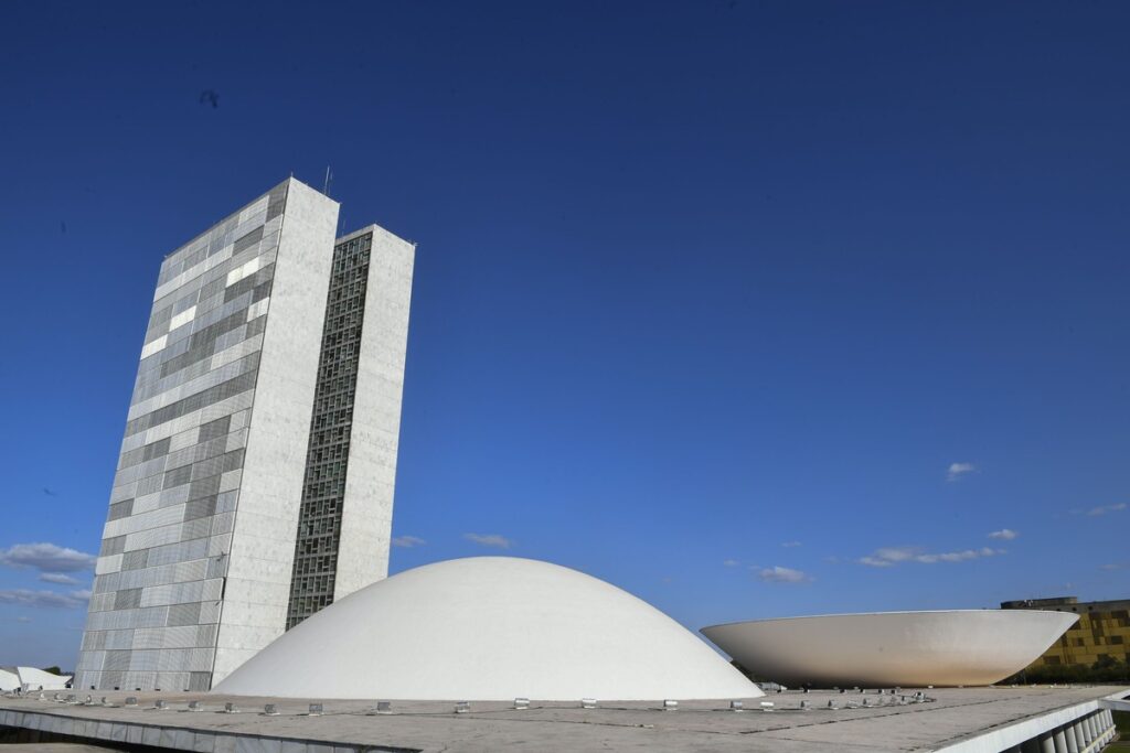 Governo adia decisão de comitê sobre minerais críticos para esperar aval do Congresso a marco legal | Brasil