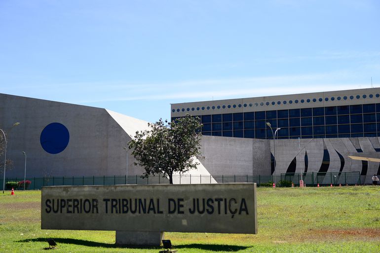 STJ vai definir se gratuidade de justiça tem efeitos retroativos