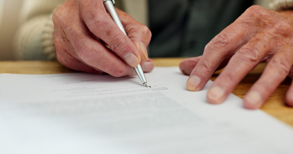 Contrato com analfabeto deve garantir manifestação de vontade