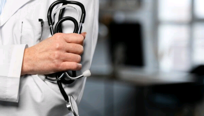 Artigo – Da vocação à gestão: o médico que também precisa pensar como empreendedor – por Rafael Teixeira