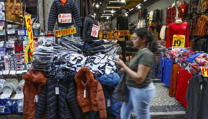 Varejo, serviços e indústria apontam para PIB perto de zero no 4º trimestre; alta em 2025 deve ficar acima de 2% | Brasil