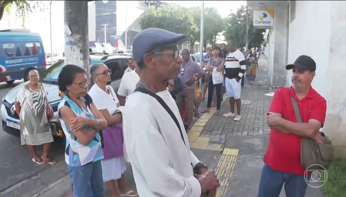 1 de 1Governo começa a devolver dinheiro descontado ilegalmente de aposentados e pensionistas — Foto: Reprodução/TV Globo