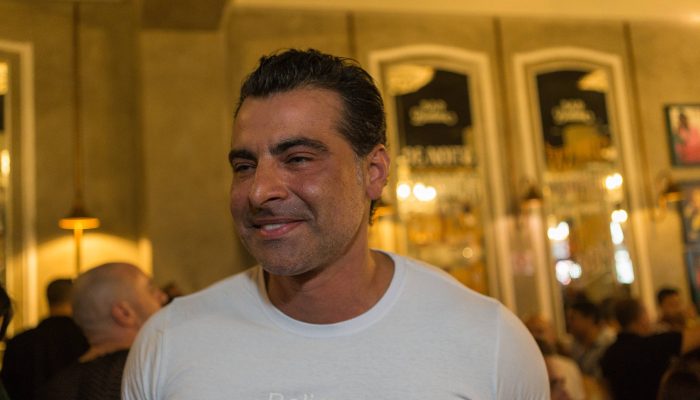O modelo e apresentador JP Mantovani em esquenta de Carnaval em São Paulo
             -       
        Ronny Santos - 6.fev.23/Folhapress