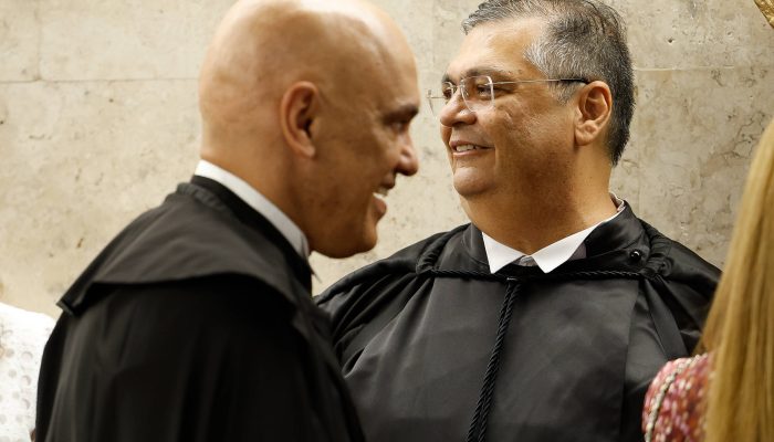 Dino recicla piada e se diz bloqueado para falar de sanção - 28/05/2025 - Poder