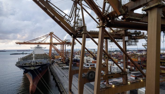 Decreto ajuda empresas que alugarem 'navios sustentáveis' - 15/07/2025 - Painel S.A.