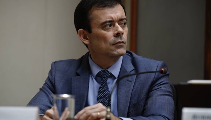 O secretário do Tesouro Nacional, Rogério Ceron, durante entrevista em Brasília
             -       
        Pedro Ladeira - 22.mai.25/Folhapress