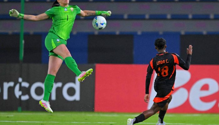 Brasil tem goleira expulsa, mas empata com a Colômbia - 25/07/2025 - Esporte