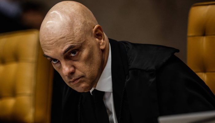Moraes compara investida no exterior a tentativa de golpe - 01/08/2025 - Poder