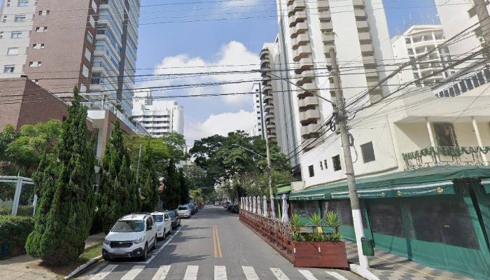 SP: Moema tem segunda invasão em condomínio em três dias - 06/08/2025 - Cotidiano