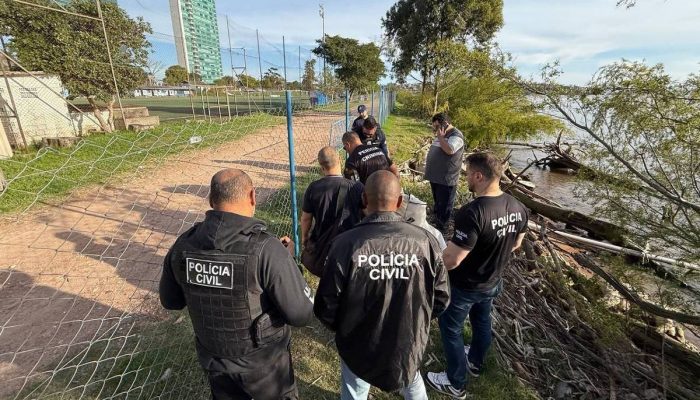 Pernas humanas são encontradas em Porto Alegre - 08/09/2025 - Cotidiano
