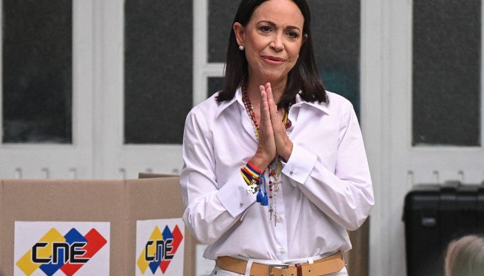 Nobel para Corina foi 'político', diz ex-presidente do PSB - 10/10/2025 - Painel