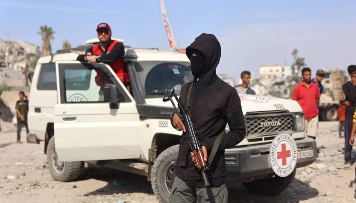 Israel identifica corpos de três reféns entregues pelo Hamas - 03/11/2025 - Mundo