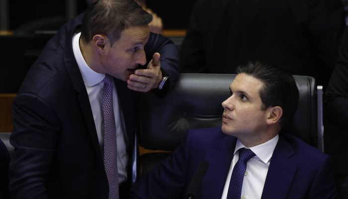 PL Antifacção é uma disputa política, dizem especialistas - 19/11/2025 - Cotidiano