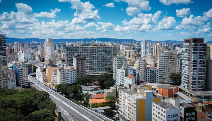 SP deve ter tempo seco e máxima de 29°C nesta sexta (28) - 28/11/2025 - Cotidiano