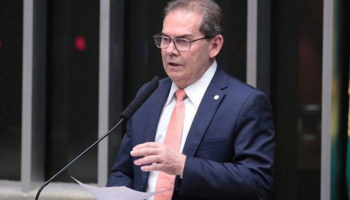 O deputado federal Paulinho da Força, relator do projeto de redução de penas para golpistas
             -       
        Agência Câmara de Notícias