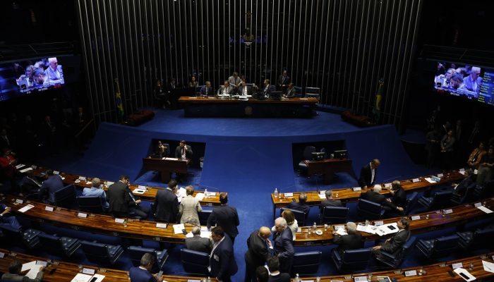 Pará tem Helder em 1º ao Senado e disputa pela outra vaga - 17/12/2025 - Painel