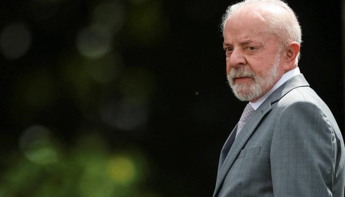 Lula recebe jornalistas um dia após reunião ministerial - 18/12/2025 - Política